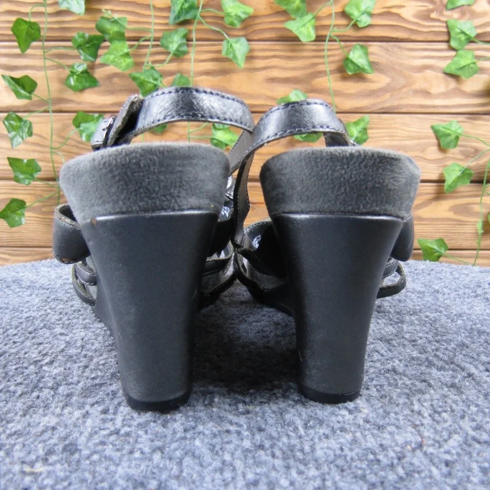 Aerology Plushetta Women 8.5 Pewter Synthetic Wedge Sandals Strappy‎ Comfort